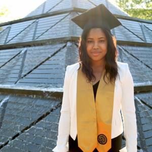 Meet your Posher, Alison